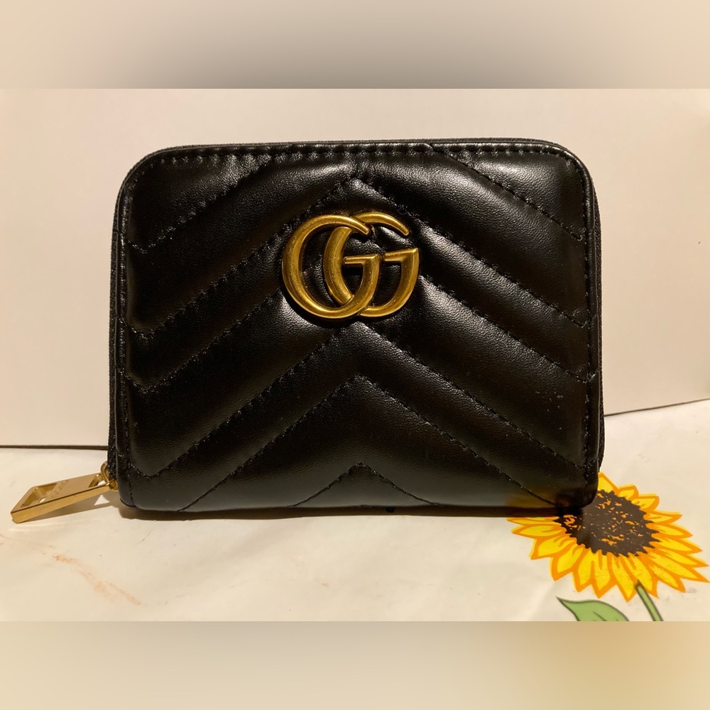 Small Black g wallet